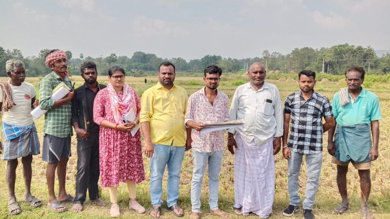 గాదిల మర్రివలసలో భూ సర్వే నిర్వహించిన అధికారులు